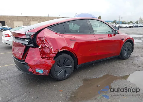 2026 Tesla Model Y Long Range Dual Motor All-Wheel Drive/Long Range Launch Series z USA, uszkodzony, nr VIN 7SAYGDEE9TF349208